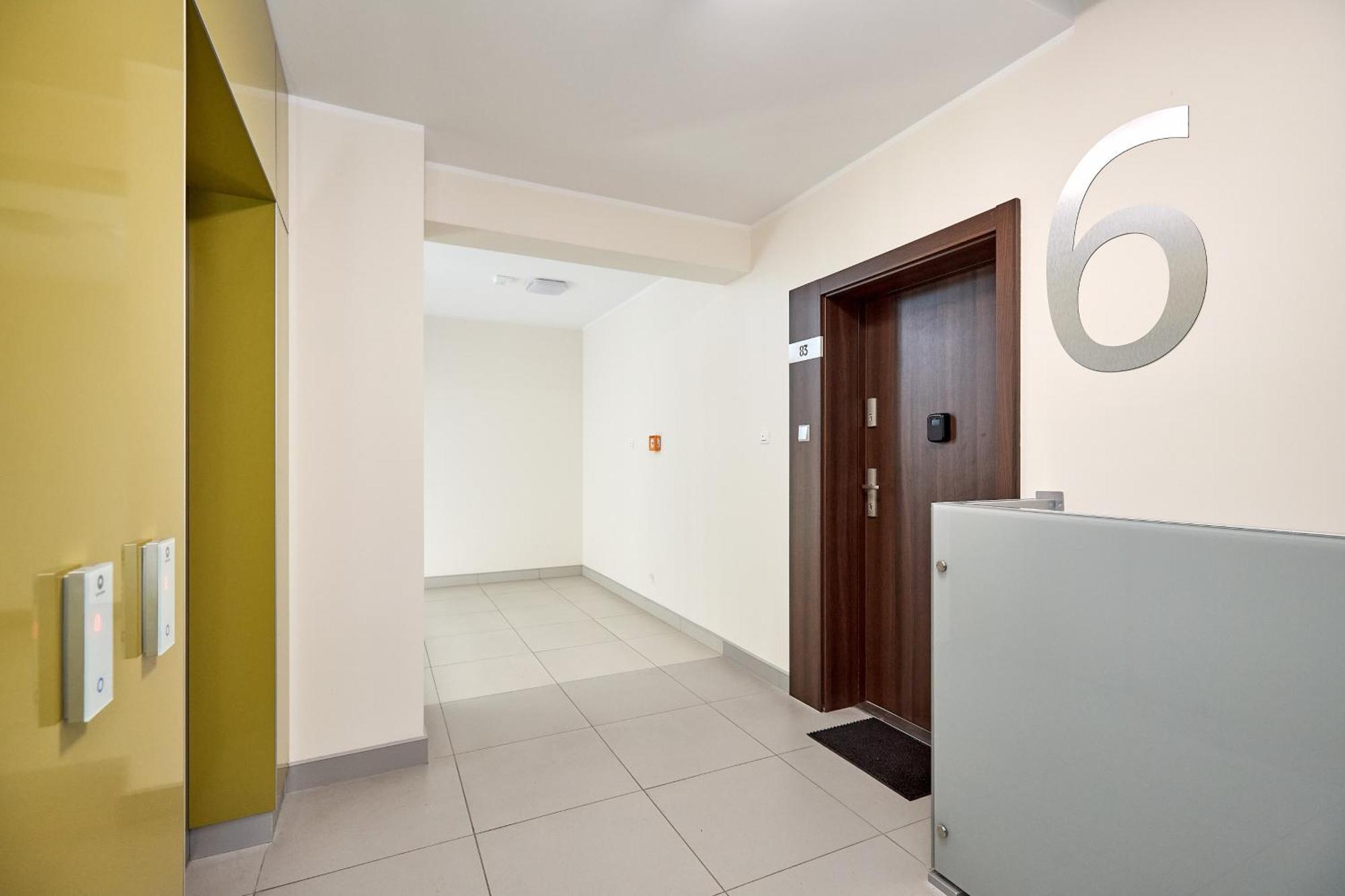 Lasek Marcelinski Comfy Apartment Poznan Exterior photo